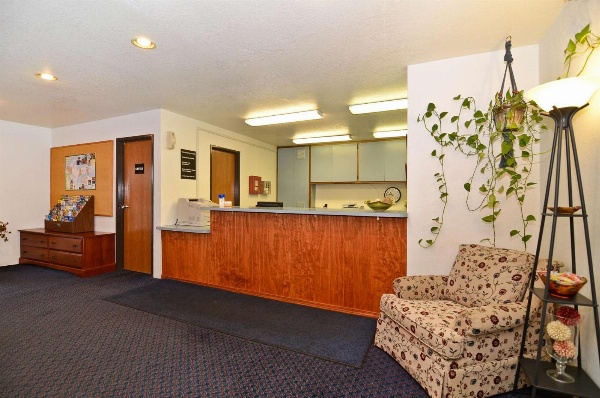 Americas Best Value Inn Sault Ste. Marie image 7